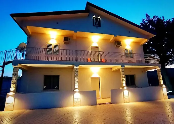 Lina Sicily 度假居